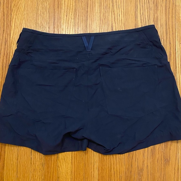 Arcteryx hiking shorts - Picture 2 of 3